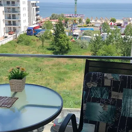 - Aqua Marine Sega Apartament *